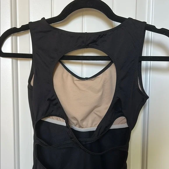 Black Sleeveless Leotard - Picture 5 of 5